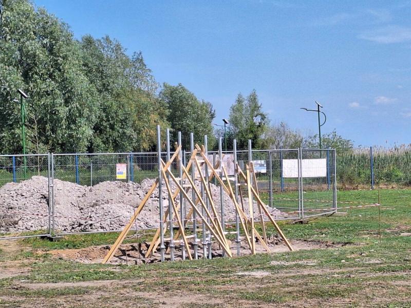 Kültéri hangszer és játékeszköz telepítés