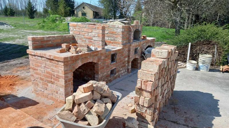 Közösségi kemence építés